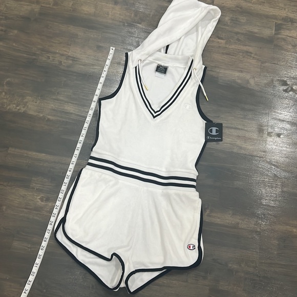 CHAMPION ROMPER - Picture 8 of 12